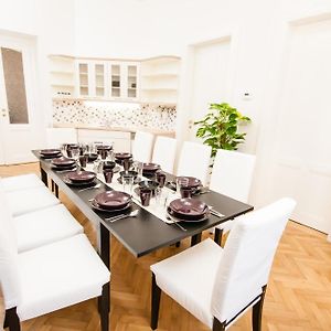 Appartement met Vier Kamers